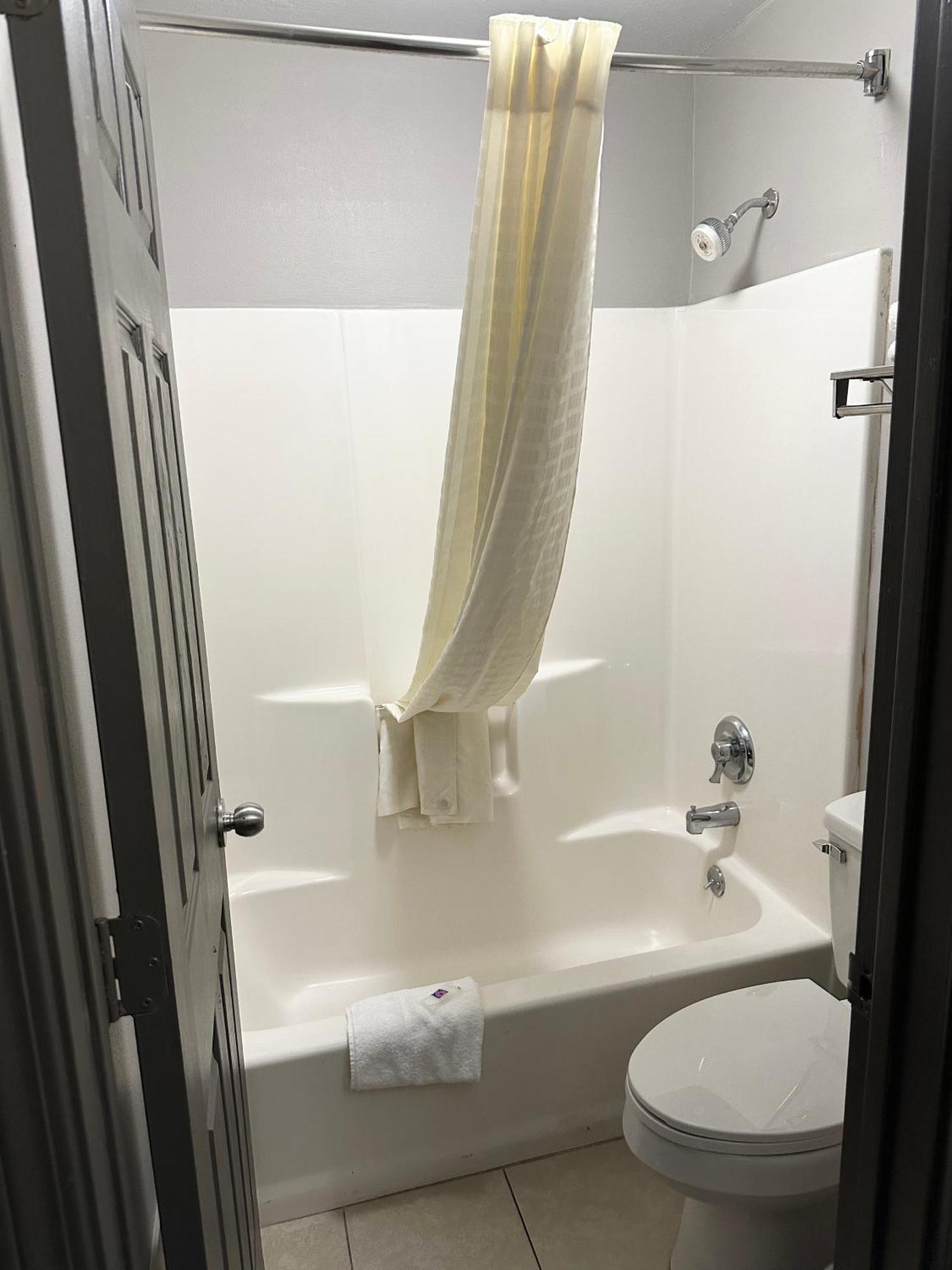 Studio 6 Suites Louisville Ky Airport/Expo Center Zewnętrze zdjęcie