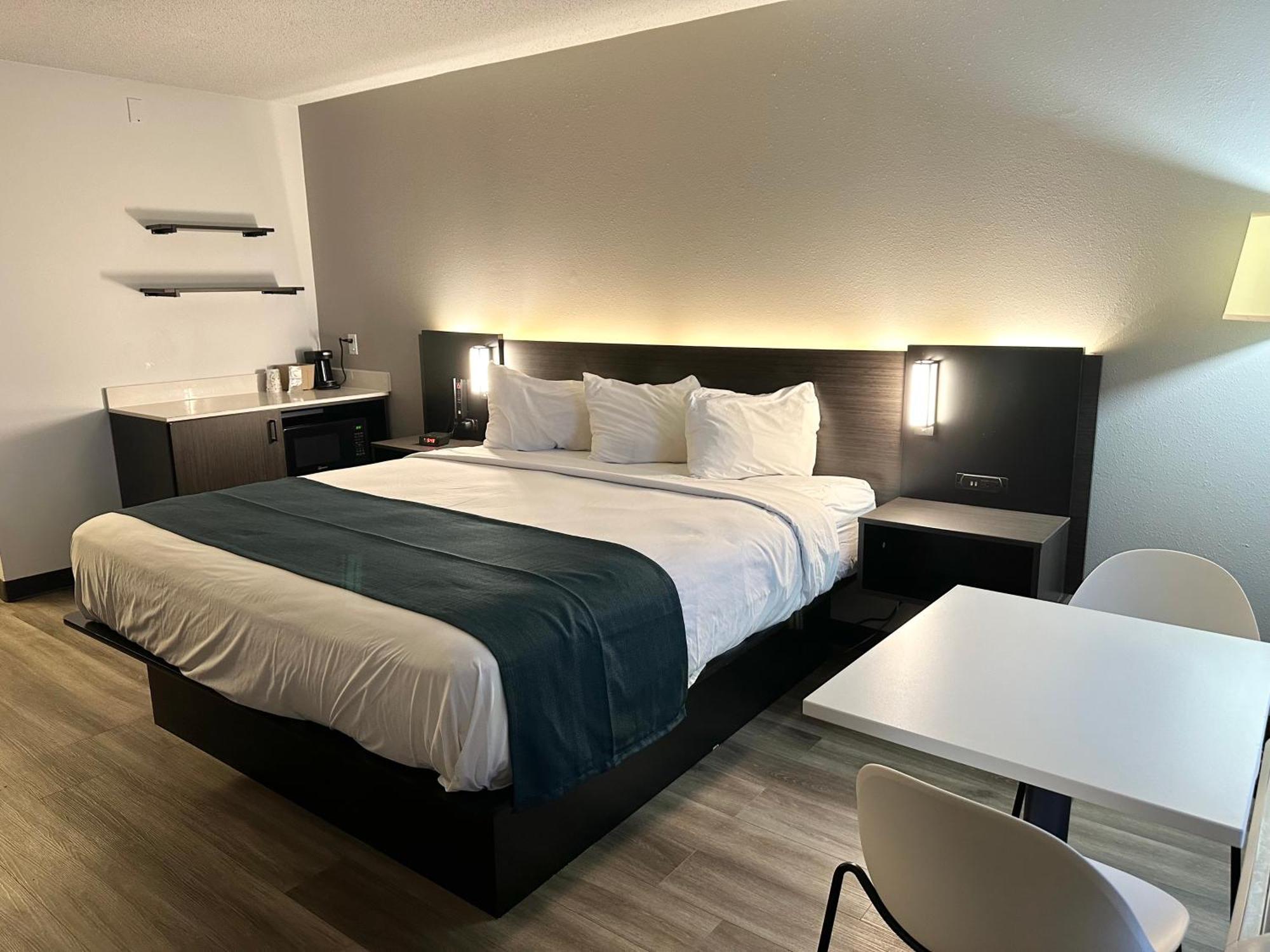 Studio 6 Suites Louisville Ky Airport/Expo Center Zewnętrze zdjęcie
