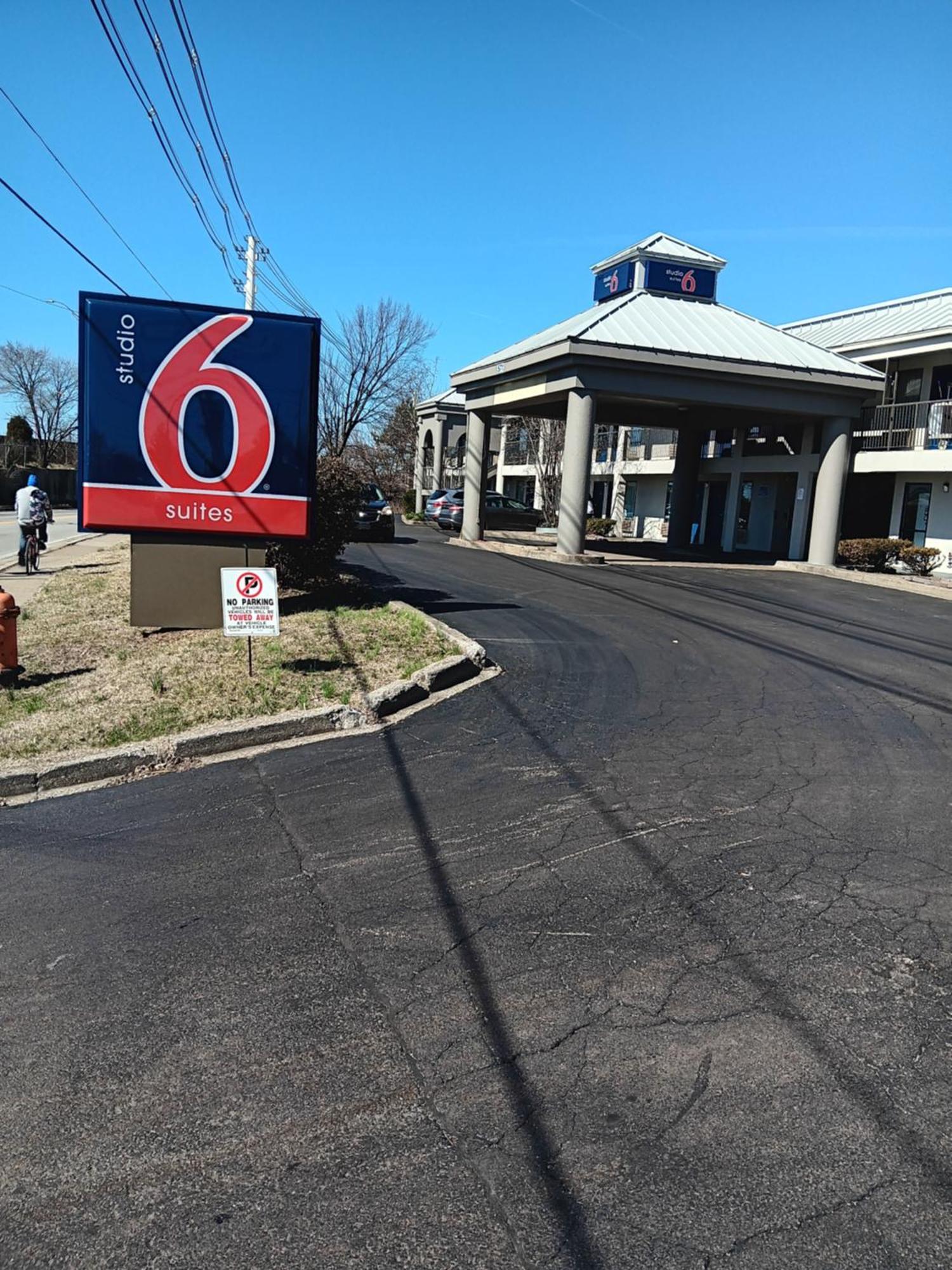 Studio 6 Suites Louisville Ky Airport/Expo Center Zewnętrze zdjęcie